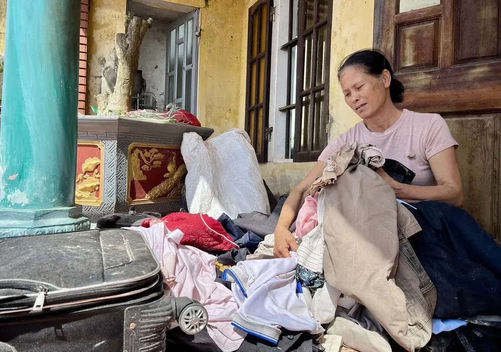 cơn lốc xoáy 012.jpg