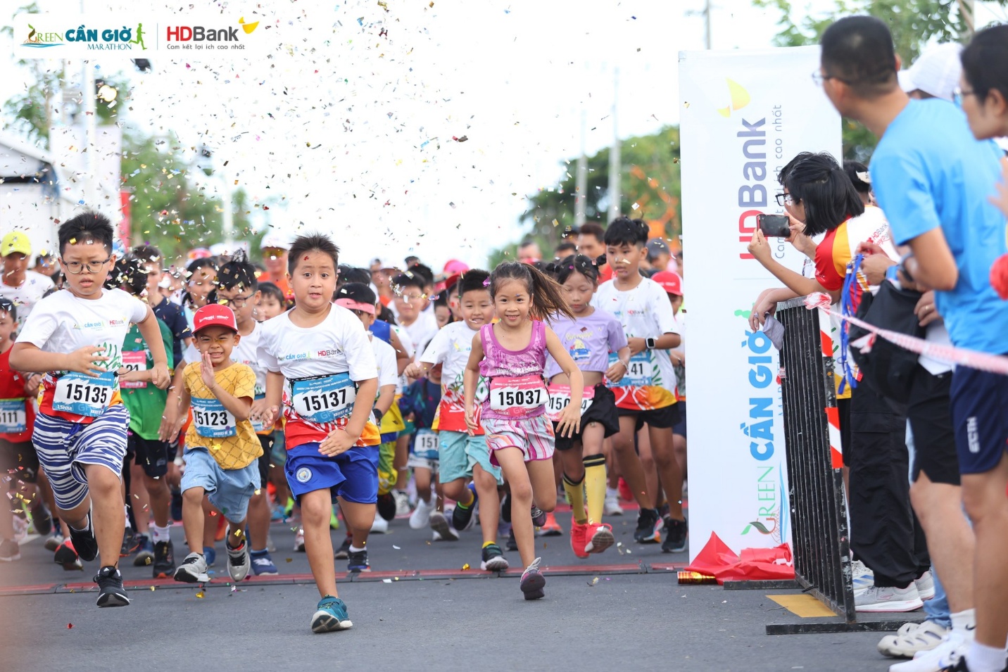 HDBank Green Marathon 2025 mùa thứ tư: Hành trình “xanh” sôi động và đầy mới mẻ- Ảnh 6. HDBank Green Marathon 2025 mùa thứ tư: Hành trình “xanh” sôi động và đầy mới mẻ- Ảnh 6.