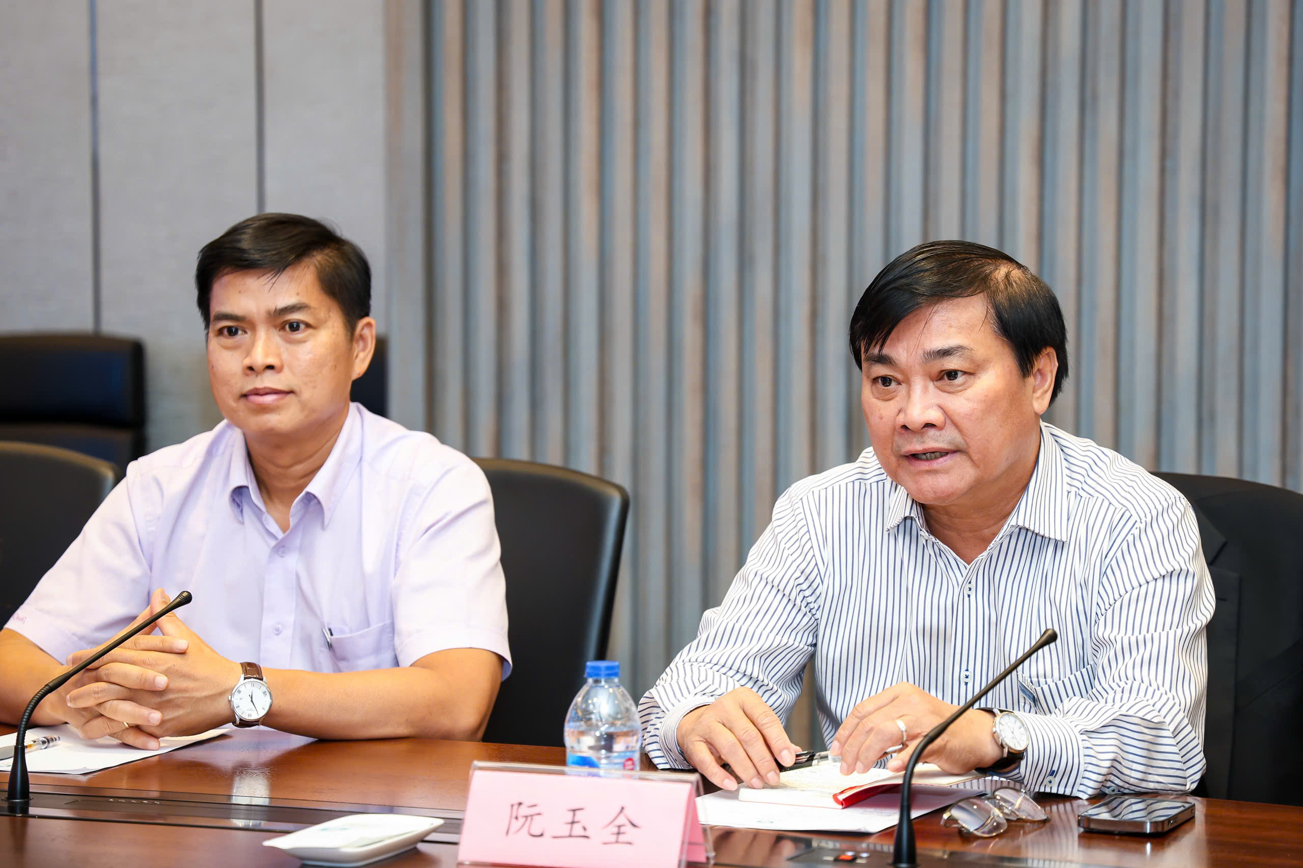 Báo Thanh Niên trao đổi hợp tác công nghệ truyền thông số với báo chí Thượng Hải- Ảnh 2. Báo Thanh Niên trao đổi hợp tác công nghệ truyền thông số với báo chí Thượng Hải- Ảnh 2.