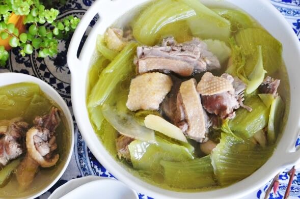 Rau này có thể cao tới 50cm, canxi gấp 8 lần cá, đem hầm canh được món tuyệt ngon - 4