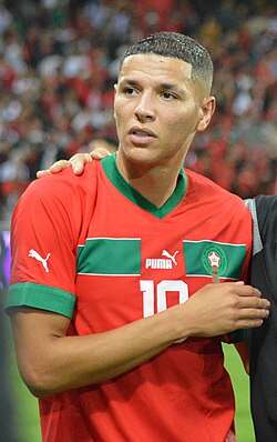 Cầu thủ nổi tiếng mất cả sự nghiệp vì shisha, nhận chỉ trích dữ dội từ dư luận- Ảnh 3.