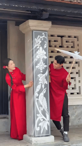 Văn Thanh và bạn gái 