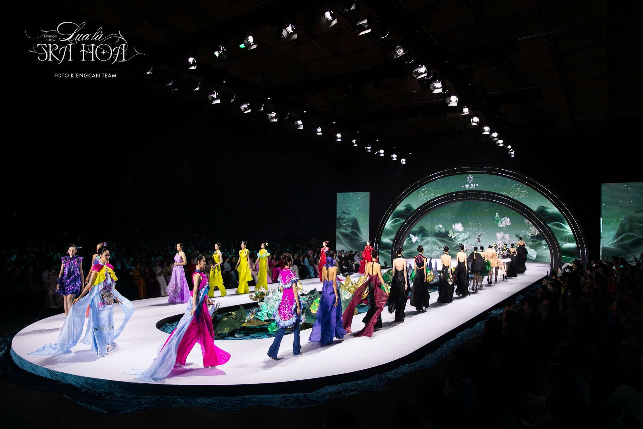 MXH rần rần trước "lễ vu quy" của Hồng và Bình hậu "Mưa Đỏ": Đến đạo diễn cũng không thể ngờ có ngày này - Ảnh 12.