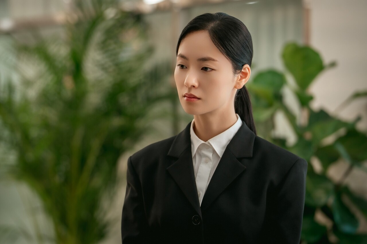 Đố ai tìm được cặp đôi nào sốc hơn thế này: Nhà gái cưới chồng hơn 36 tuổi, netizen hùa theo “kệ mình nhắm mắt yêu luôn” - Ảnh 2.