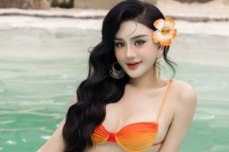 Lâm Khánh Chi khoe body U50 trước khi chi tiền tỷ 'đại tu' nhan sắc