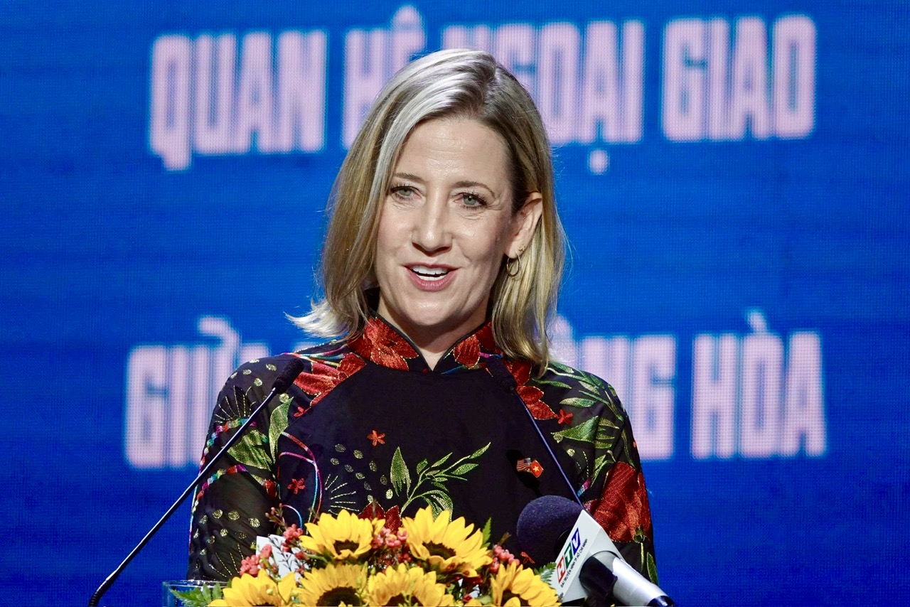 TP.HCM kỷ niệm 30 năm thiết lập quan hệ Việt Nam - Mỹ- Ảnh 10. TP.HCM kỷ niệm 30 năm thiết lập quan hệ Việt Nam - Mỹ- Ảnh 10.