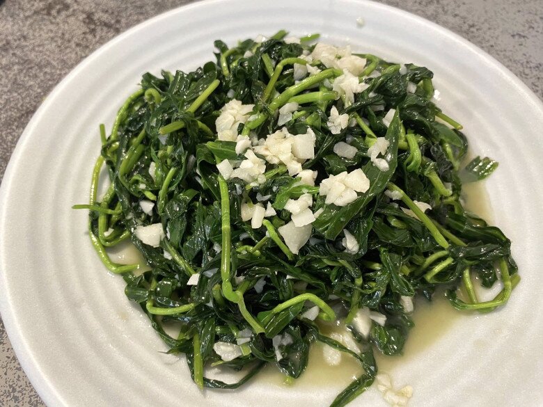 Loại cỏ dại xưa chỉ cho lợn ăn nay amp;#34;lên đờiamp;#34; thành đặc sản siêu bổ dưỡng, giá đến 70.000đ/kg vẫn nườm nượp người mua - 5