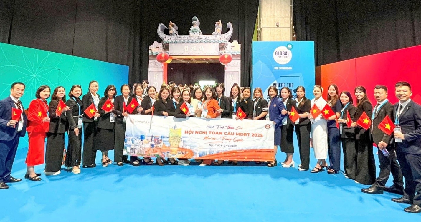 Hanwha Life Việt Nam kiến tạo đội ngũ tư vấn tài chính chuẩn mực - Ảnh 2. Hanwha Life Việt Nam kiến tạo đội ngũ tư vấn tài chính chuẩn mực - Ảnh 2.