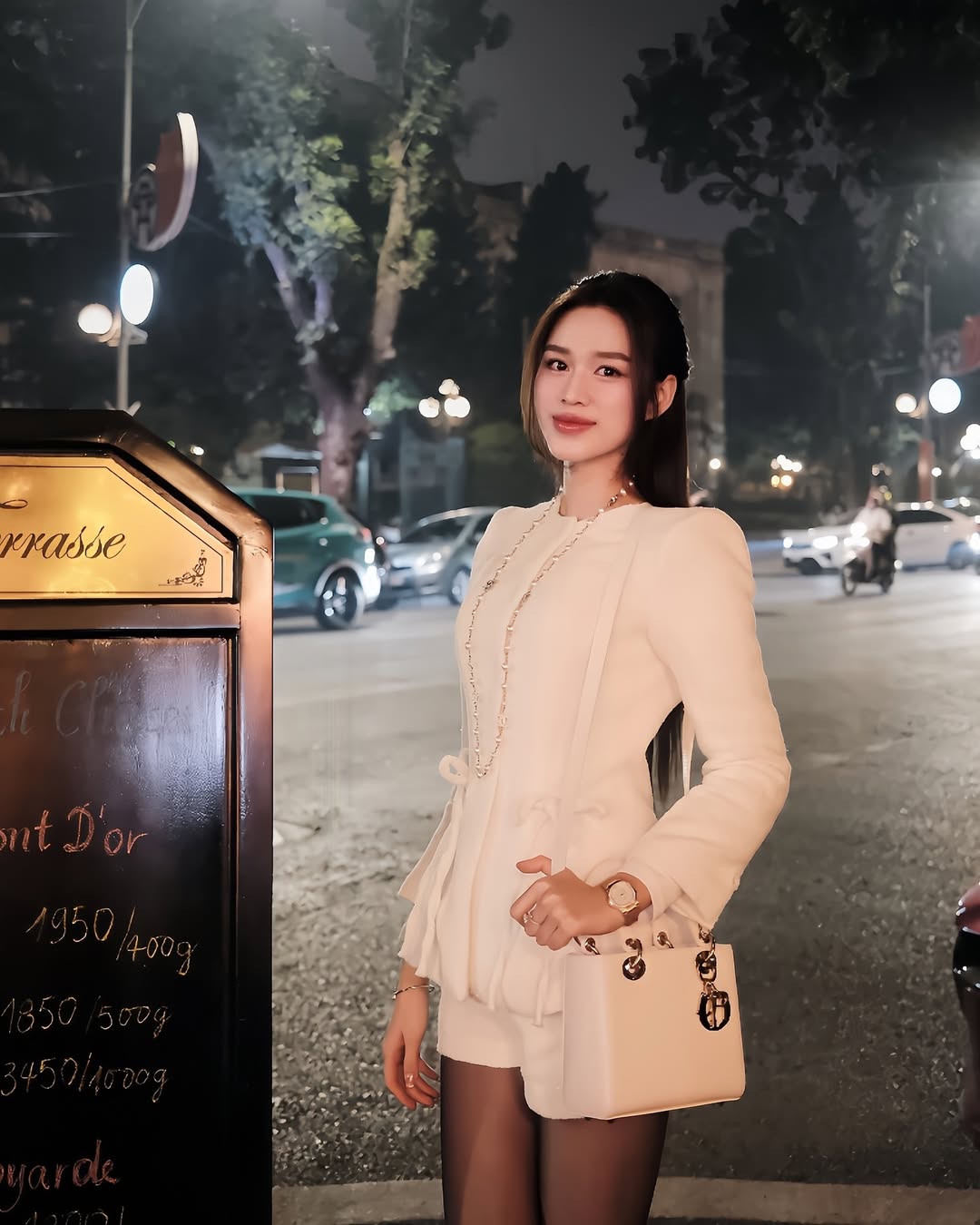 Hoa hậu Đỗ Hà: Khởi đầu từ Gucci, lên đời bằng Hermès- Ảnh 16.