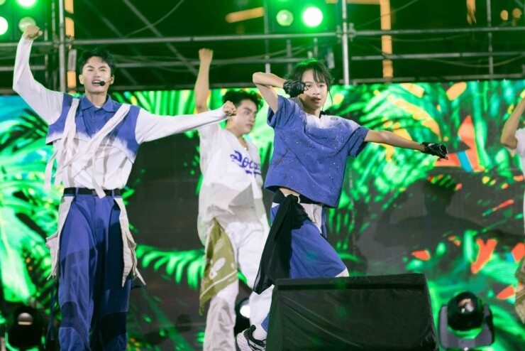 2 con lớn của Lý Hải và Minh Hà được khen ngợi ở “Lật mặt 8”.