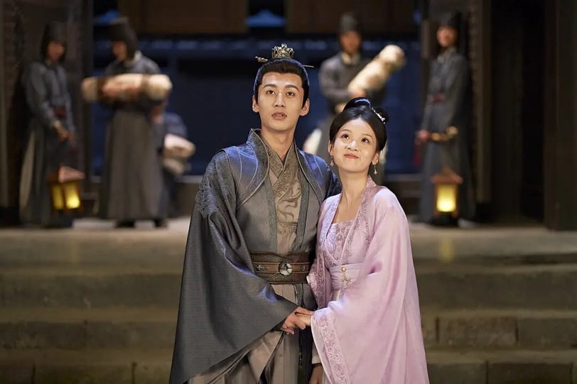 10 phim cổ trang xuyên không Trung Quốc hay nhất thập kỷ, xem xong muốn làm nữ chính ngay lập tức - Ảnh 3. 10 phim cổ trang xuyên không Trung Quốc hay nhất thập kỷ, xem xong muốn làm nữ chính ngay lập tức - Ảnh 3.