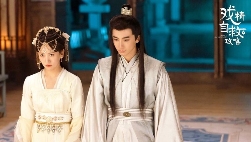 10 phim cổ trang xuyên không Trung Quốc hay nhất thập kỷ, xem xong muốn làm nữ chính ngay lập tức - Ảnh 9. 10 phim cổ trang xuyên không Trung Quốc hay nhất thập kỷ, xem xong muốn làm nữ chính ngay lập tức - Ảnh 9.