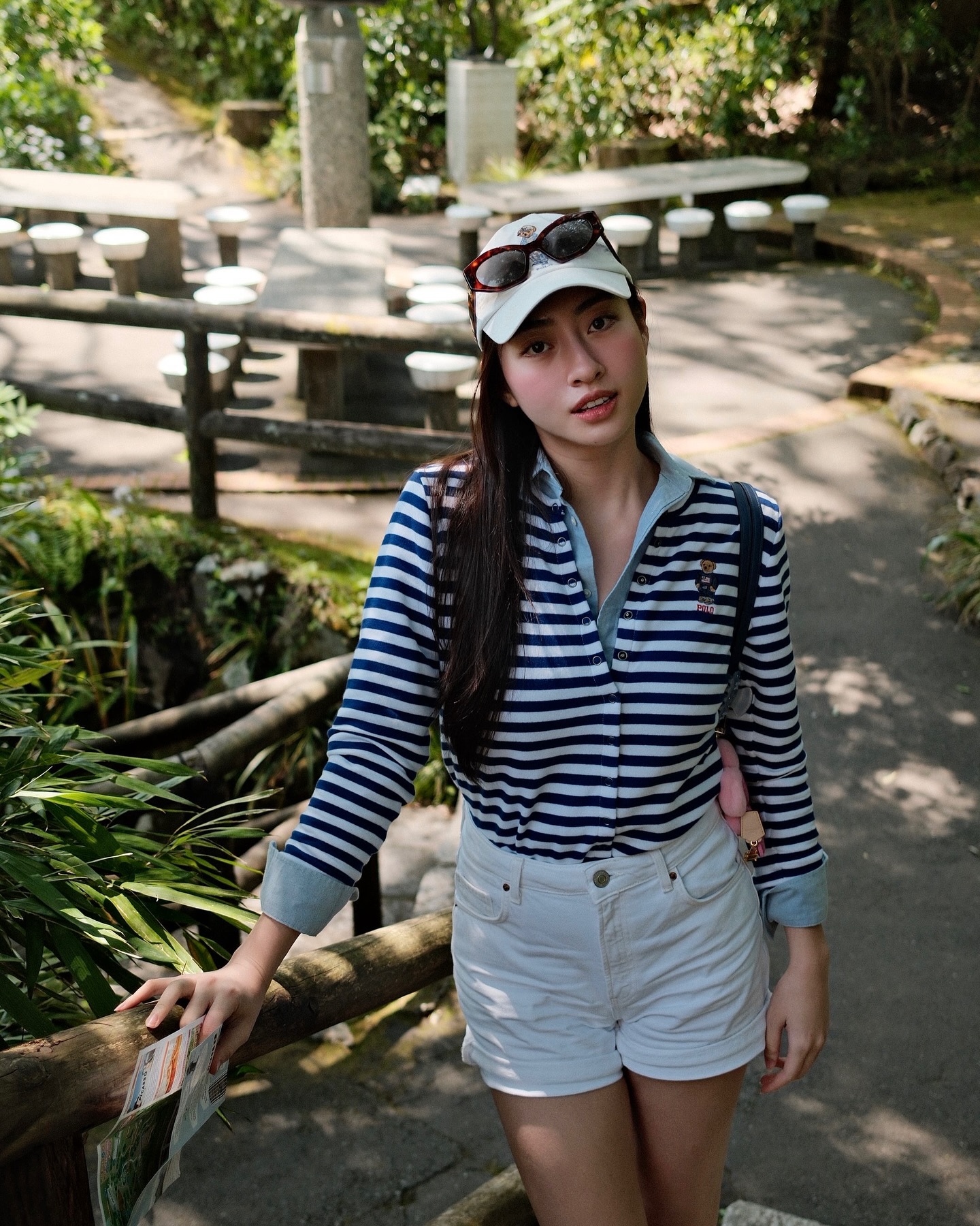 5 mẫu áo mùa thu được các mỹ nhân Việt mặc nhiều nhất: Đẹp tới nỗi chị em sẽ muốn có hết 3 1759449527 519 5 mau ao mua thu duoc cac my nhan Viet