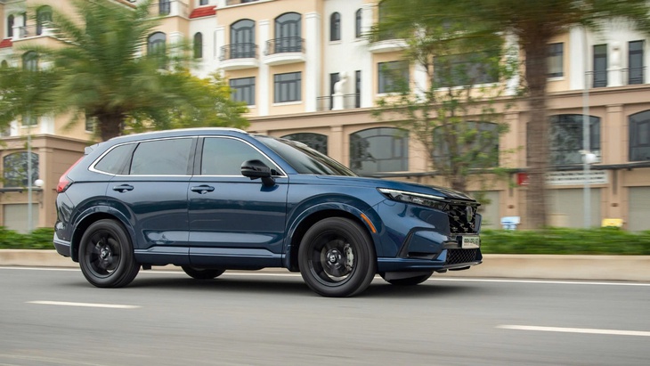Xe Hybrid của năm: Honda CR-V e:HEV RS là ứng viên sáng giá 3 Xe Hybrid của năm: Honda CR-V e:HEV RS là ứng viên sáng giá - Ảnh 3.