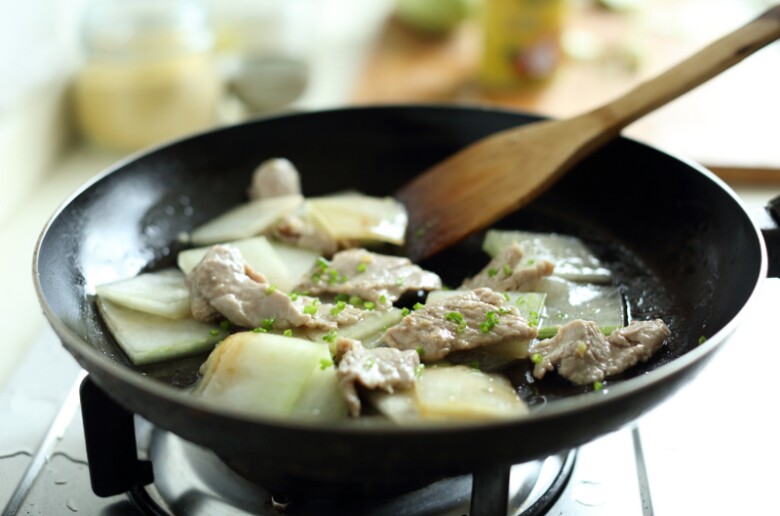 Quả này được ví như amp;#34;nấm linh chiamp;#34;, chợ Việt bán rất rẻ, đem xào được món ngon đặc biệt - 5