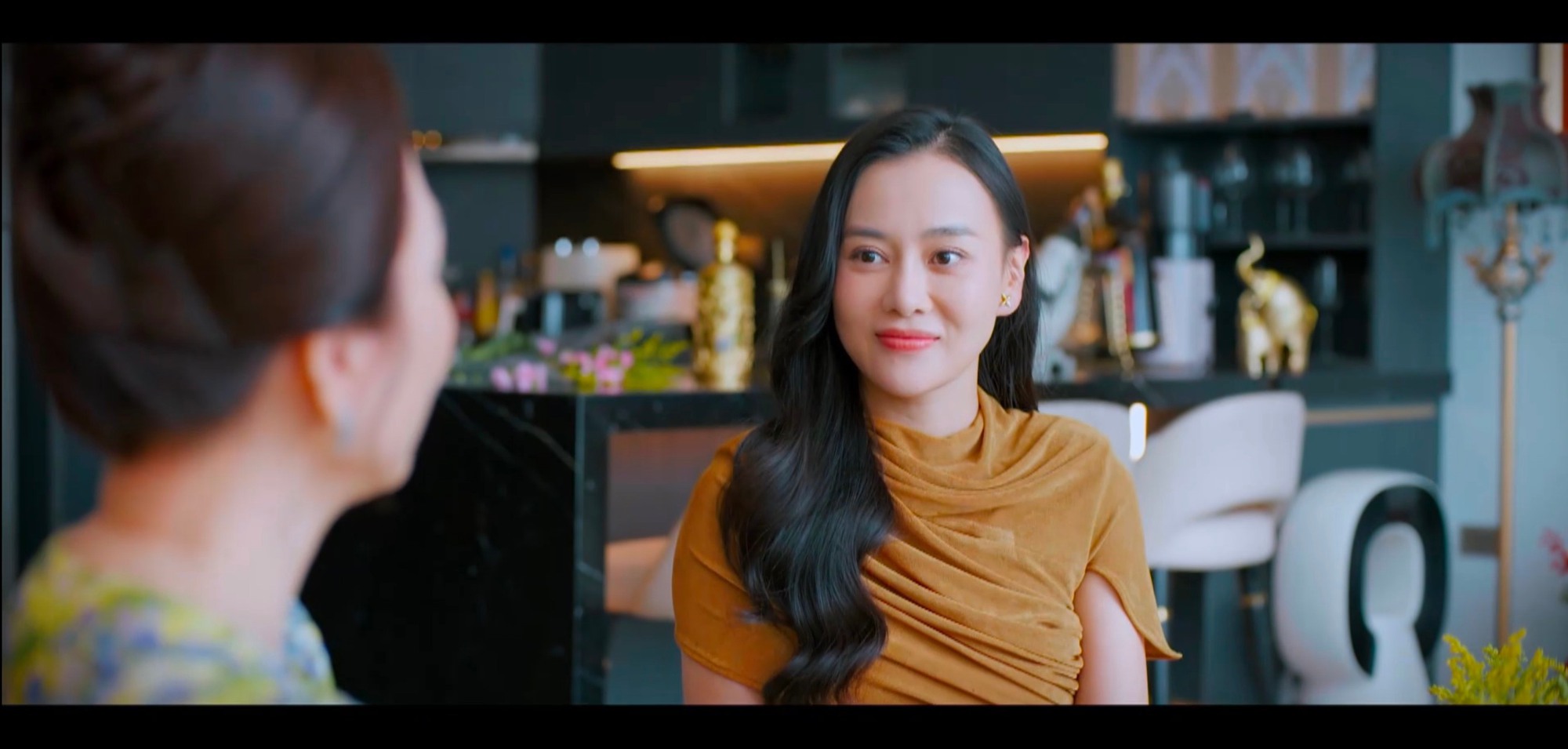 "Nước cờ" khôn ngoan của Phương Oanh - Ảnh 4.