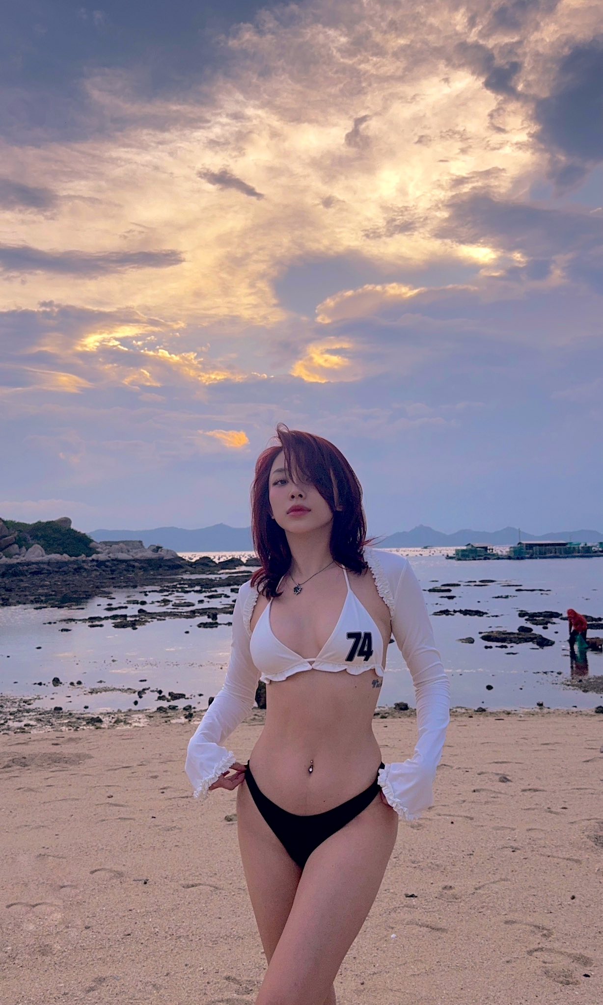 Mỹ nhân Việt "lấn lướt" Lisa (BLACKPINK) khi đọ sắc, được Taylor Swift ôm khen 1 câu mà sĩ tới nóc - Ảnh 7.