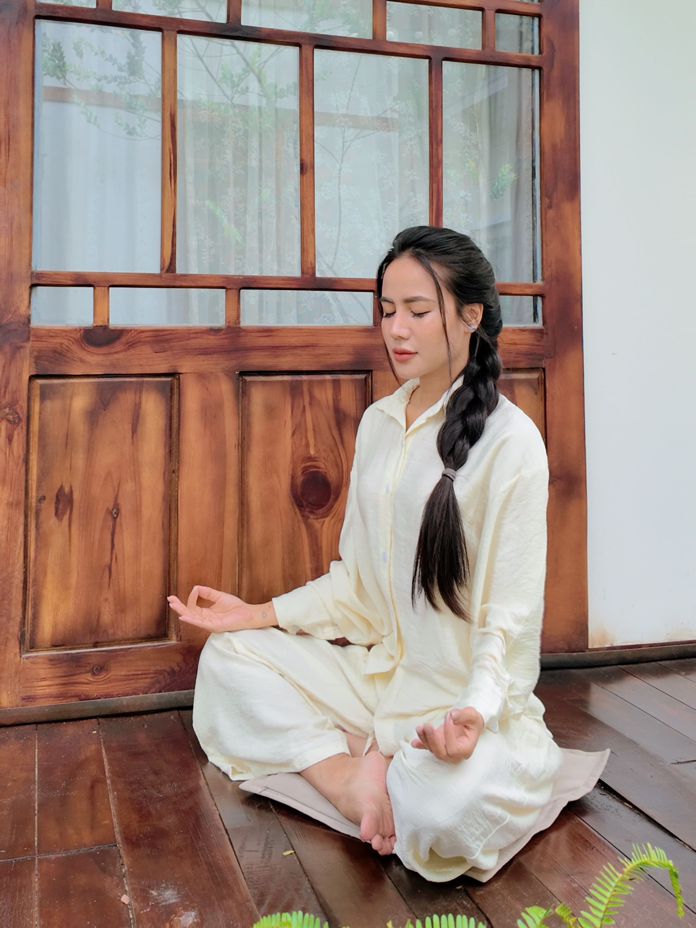 1759511279 495 Dung tra duong nhan thay tra sua uong nuoc