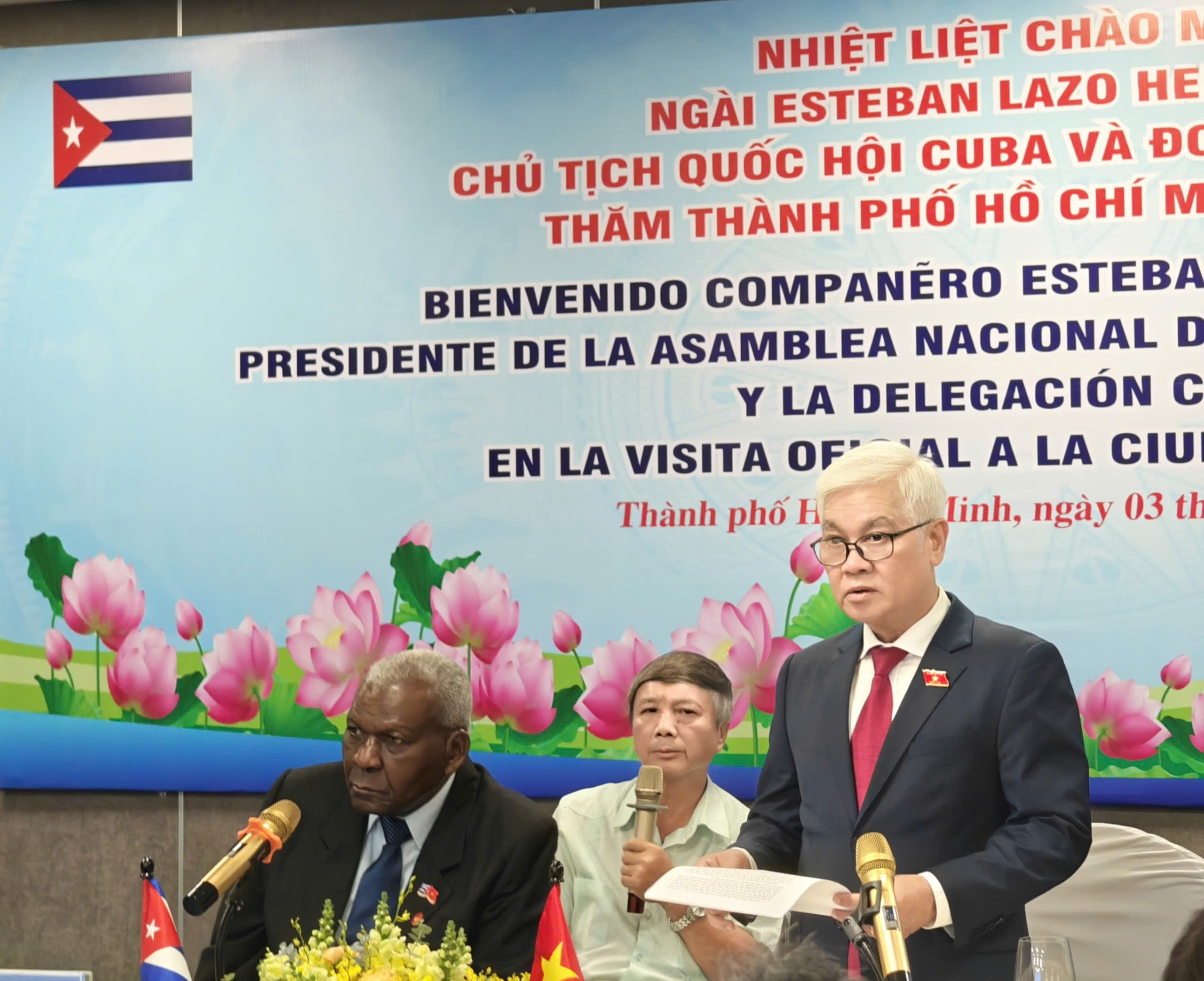 Chủ tịch Quốc hội Cuba xúc động cám ơn Việt Nam - Ảnh 2.