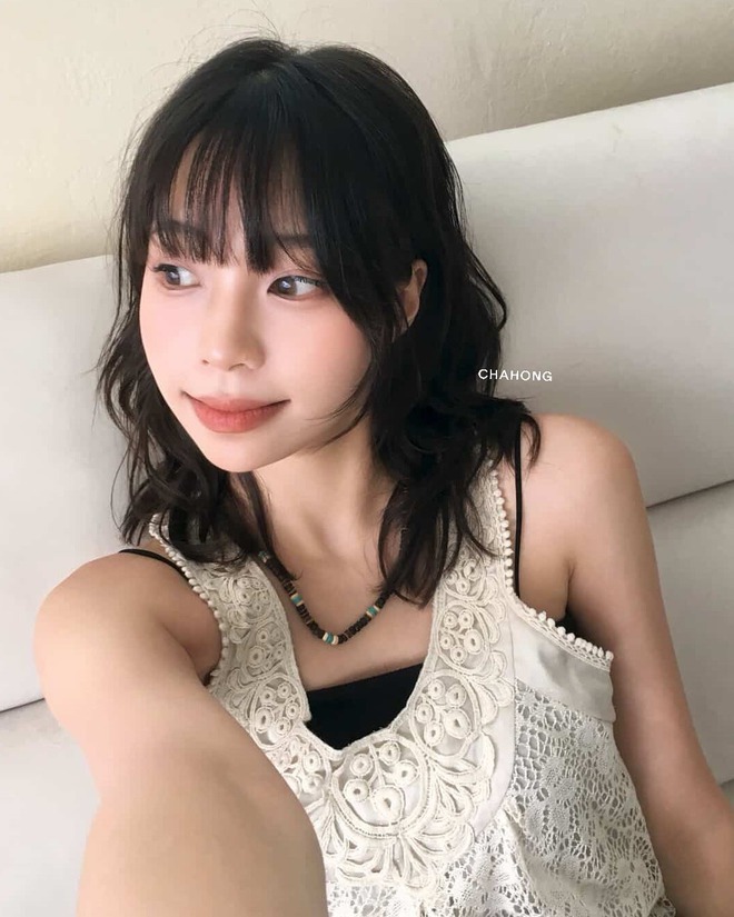 5 kiểu tóc layer đang được yêu thích nhất: Phù hợp mọi khuôn mặt, cắt xong là xinh lung linh- Ảnh 13. 5 kiểu tóc layer đang được yêu thích nhất: Phù hợp mọi khuôn mặt, cắt xong là xinh lung linh- Ảnh 13.