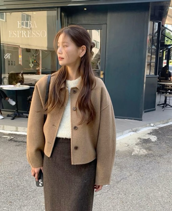 5 cách mặc đẹp mùa thu năm nay: U40 học theo đảm bảo không lỗi mốt- Ảnh 2.