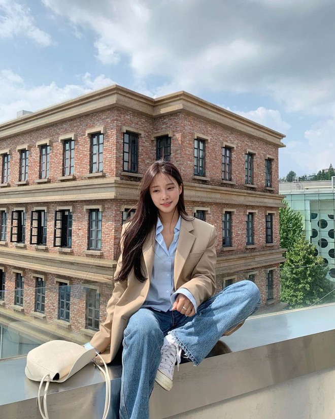 5 cách mặc đẹp mùa thu năm nay: U40 học theo đảm bảo không lỗi mốt- Ảnh 3.