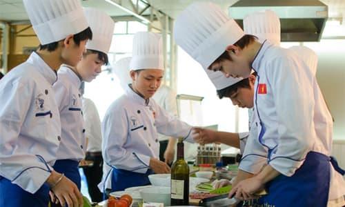 học nghề đầu bếp 0 ngành học, ngành học lương cao, ngành đầu bếp, kiến thức