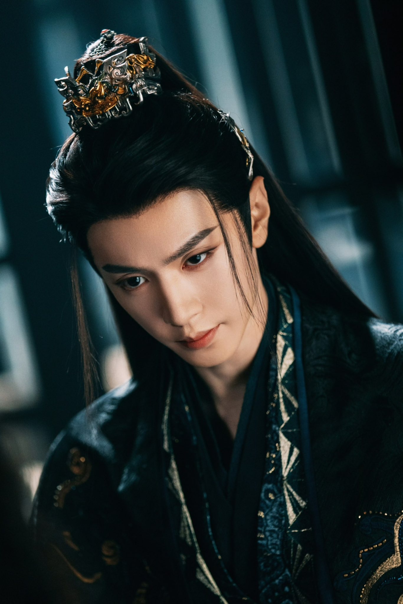 Tổ visual đúng là độ riêng mỹ nam này: Muốn cao quý có cao quý, muốn tà mị có tà mị, đẹp không thể nào chịu nổi- Ảnh 7.