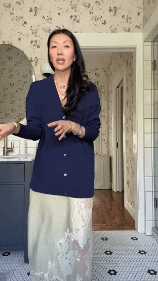 50 tuổi không cần “filter”: Chỉ nhờ phối đồ, một blogger Châu Á chinh phục hơn 750.000 fan- Ảnh 9.