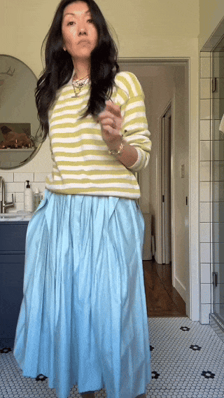 50 tuổi không cần “filter”: Chỉ nhờ phối đồ, một blogger Châu Á chinh phục hơn 750.000 fan- Ảnh 14.