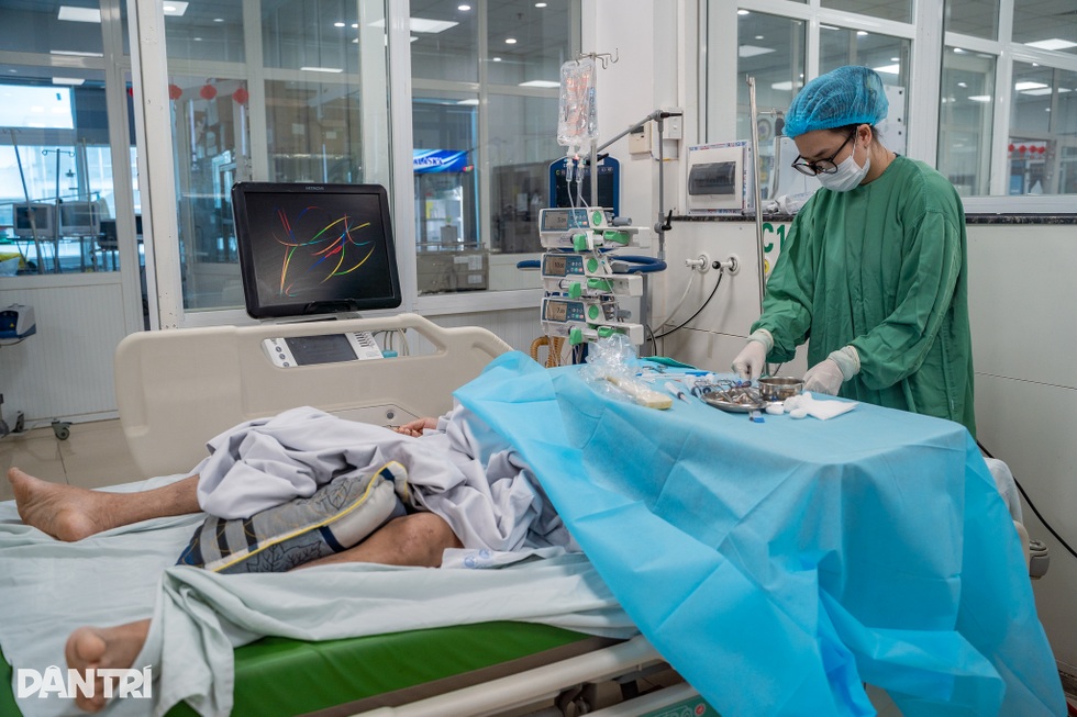 Nhật ký một ngày ở nơi “sinh tử giao nhau” của bóng hồng nội trú - 12