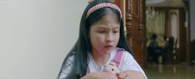 Bé gái ra đi đột ngột trong Cách Em 1 Milimet: Từng đóng chung với Hồng Diễm, ngoài đời mặt xinh như búp bê - 7