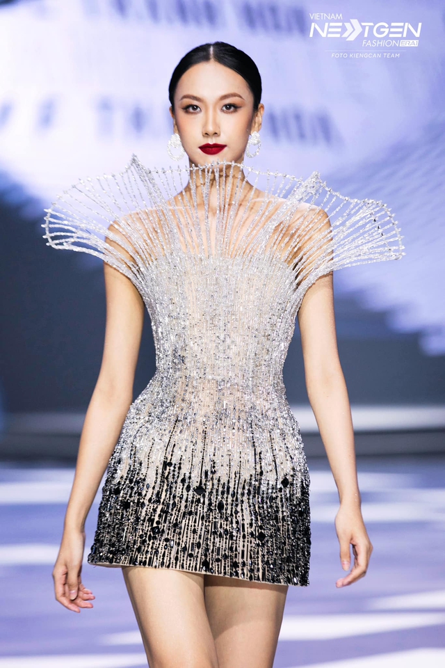 Lộ diện top 3 chung cuộc Vietnam's Next Top Model 2025?- Ảnh 8. Lộ diện top 3 chung cuộc Vietnam's Next Top Model 2025?- Ảnh 8.