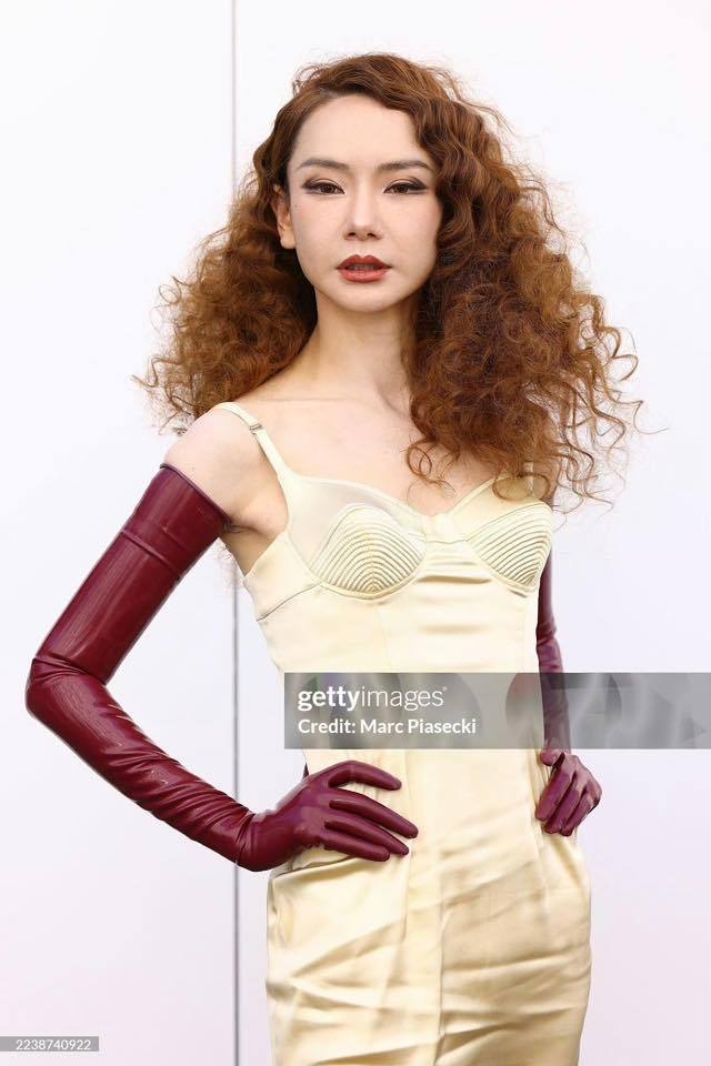 Xin thề không bao giờ dám khen mỹ nhân này nữa: Lên phim vạn người mê ngoài đời triệu người chê, 360 độ toàn góc chết - Ảnh 3.