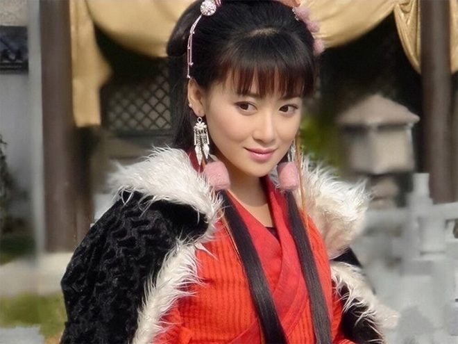 Sao nữ đã 50 vẫn đẹp nóng bỏng, tưởng sung sướng lấy "hồng hài nhi" ai ngờ chồng vừa lười vừa bẩn 3 Hóa thân thành Quách Phù, Trần Tử Hàm cũng để lại ấn tượng với nhà văn Kim Dung.