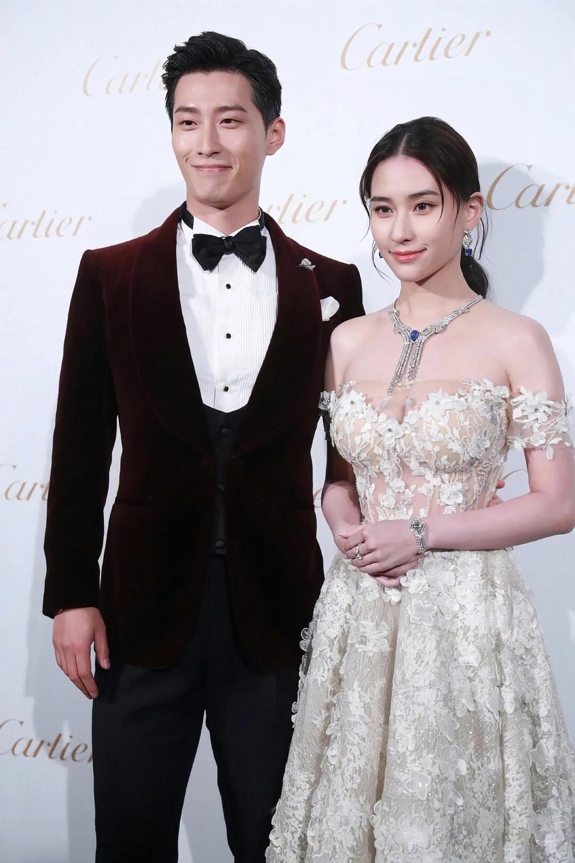 2 ngôi sao đình đám có cuộc đời trái ngược khi kết hôn với con của 2 ngôi sao đình đám có cuộc đời trái ngược khi kết hôn với con của