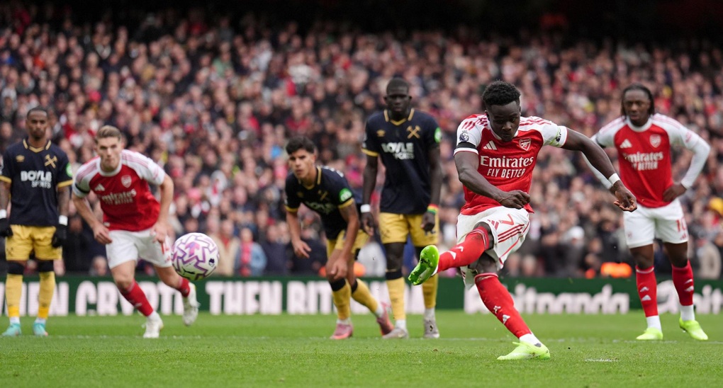 Arsenal thắng West Ham, tạm chiếm ngôi đầu Ngoại hạng Anh - 2