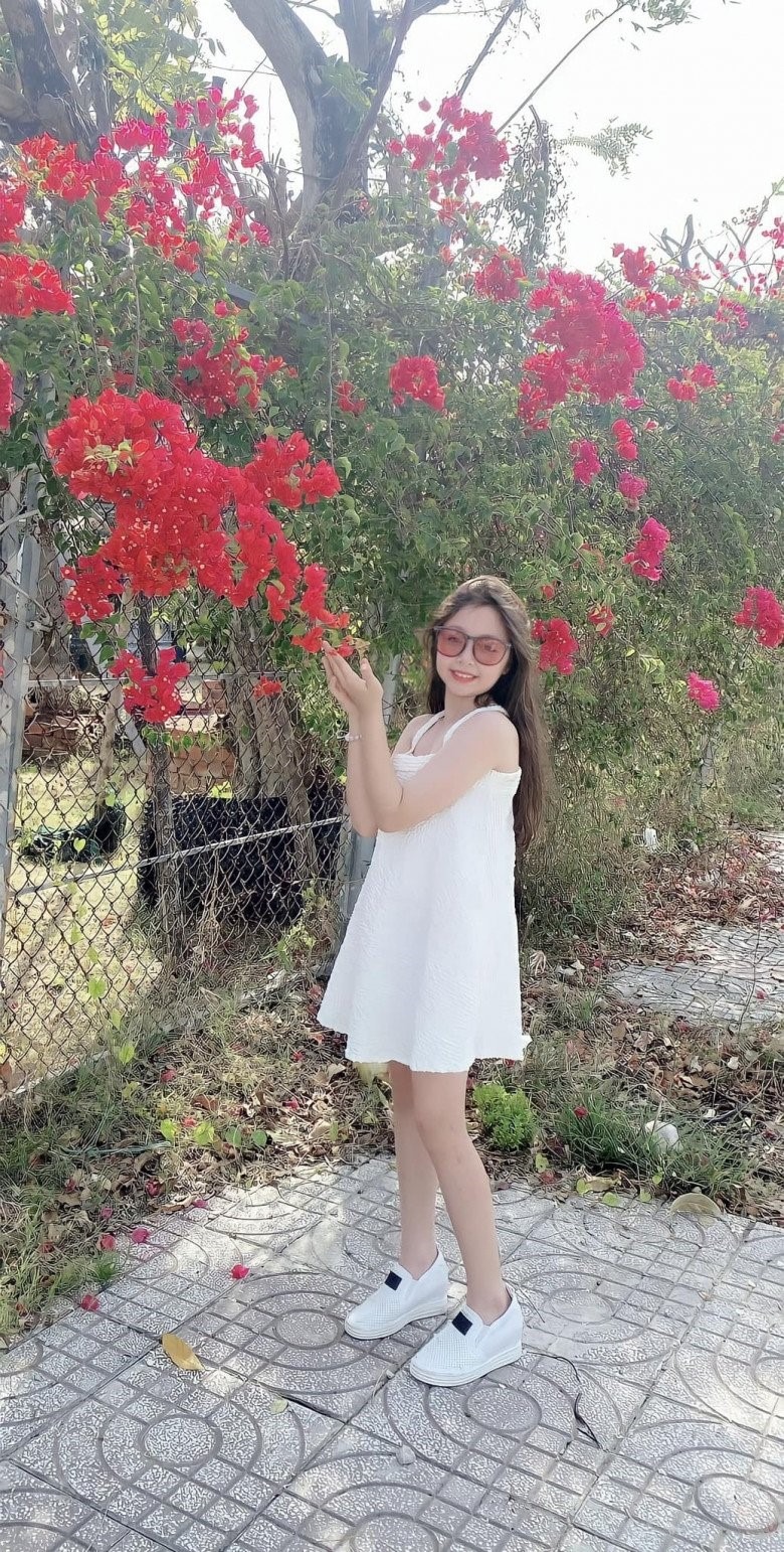 Con gái Elly Trần: Từng là 