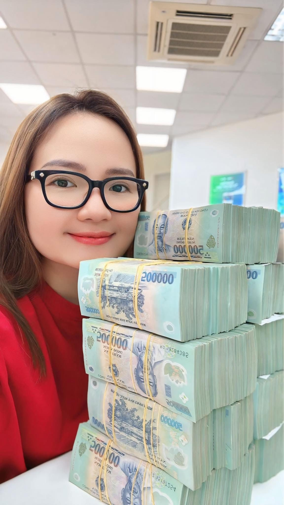 Chiêu của Hoàng Hường sau khi bị bắt- Ảnh 2.