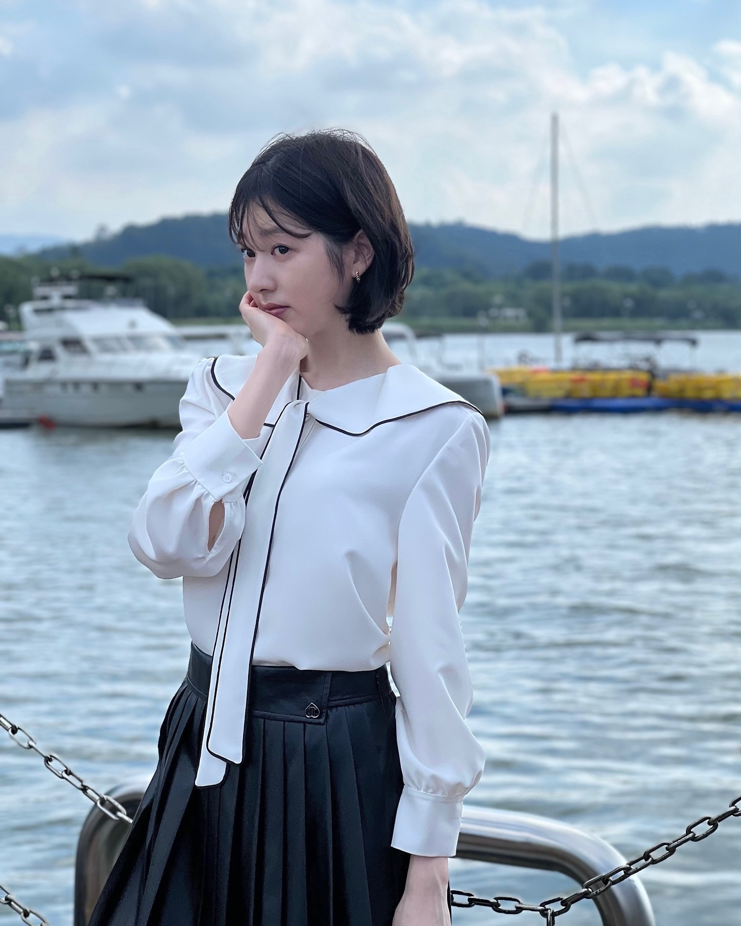 Nữ diễn viên xinh không đối thủ trên màn ảnh Hàn, style ngoài đời xinh tươi và đậm chất nữ tính- Ảnh 15.