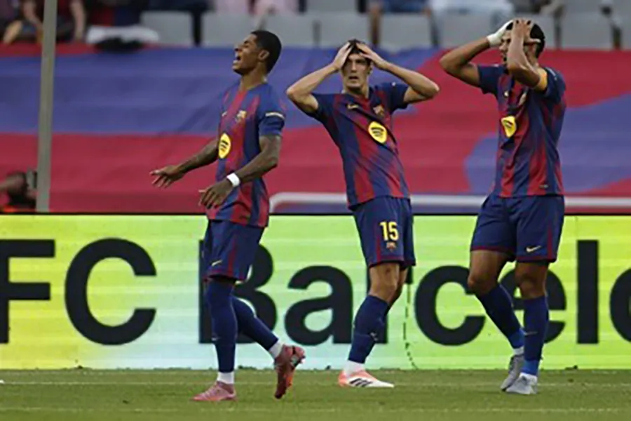 Barcelona choáng váng vì quyết định của MU với Rashford. ẢNH: EPA Barcelona choáng váng vì quyết định của MU với Rashford,MU,BARCELONA,RASHFORD