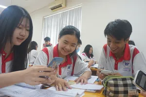 Sở GD&ĐT TP.HCM siết chặt vận động tài trợ sau phản ánh lạm thu