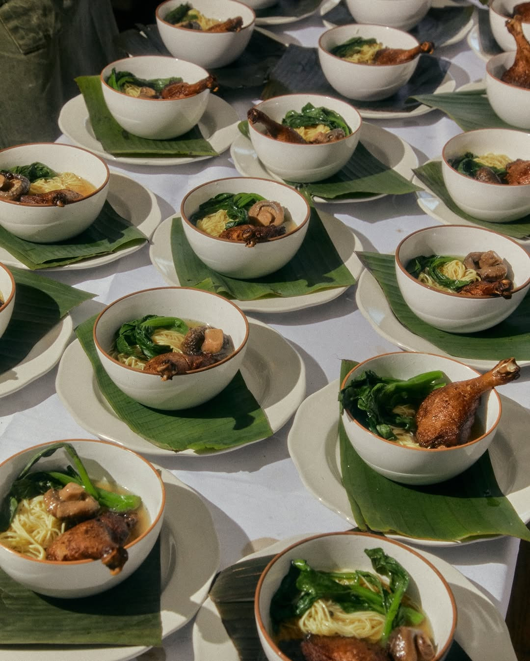 Đầu bếp Việt nấu mâm cỗ đặc sản tại Mỹ thu hút thực khách - Ảnh 5.