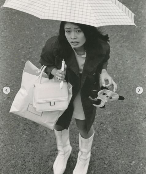 Chồng ngày nào cũng chụp ảnh vợ trước khi đi làm: 1 chi tiết khiến tất cả mọi người chú ý - Ảnh 4.