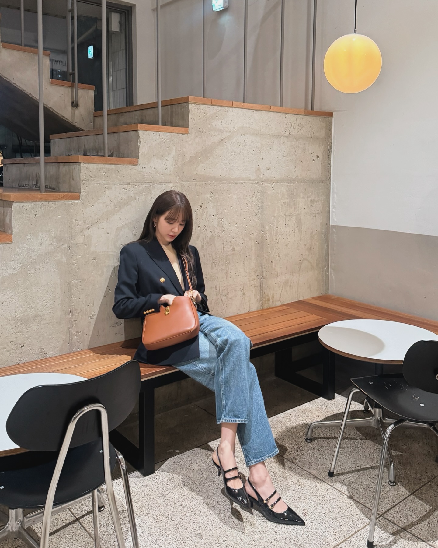 10 set đồ mùa thu siêu hack tuổi dành cho phụ nữ 40+ - Ảnh 10.