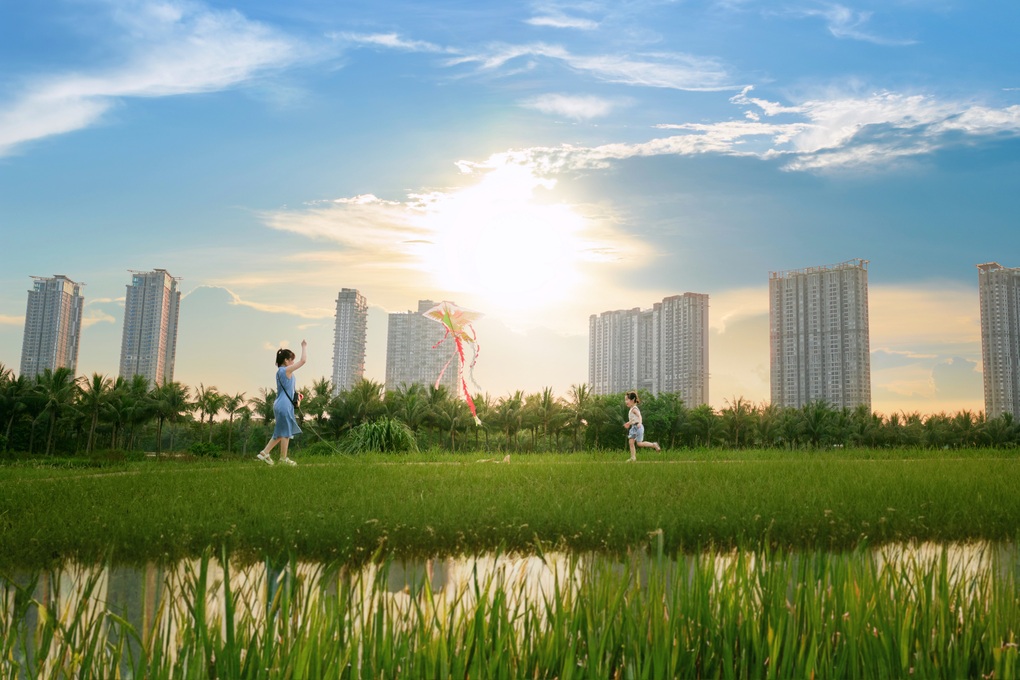 Nhà sáng lập Ecopark nhận giải thưởng “Top 10 thương hiệu mạnh Việt Nam 2025” - 4