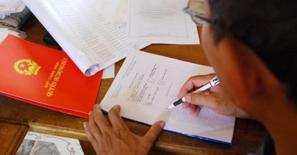 nhận tặng cho quyền sử dụng đất nông nghiệp, thừa kế tài sản