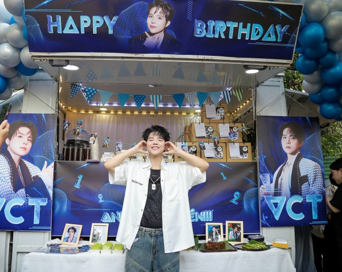 Đầu tháng 10, Cát Tường đón sinh nhật tuổi 33 bên người thương và fan. Ảnh: Nhân vật cung cấp