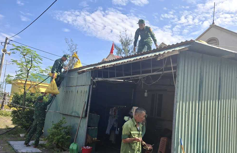 Quân khu 3 thành lập sở chỉ huy ứng phó bão số 11 tại Quảng Ninh - Ảnh 5.