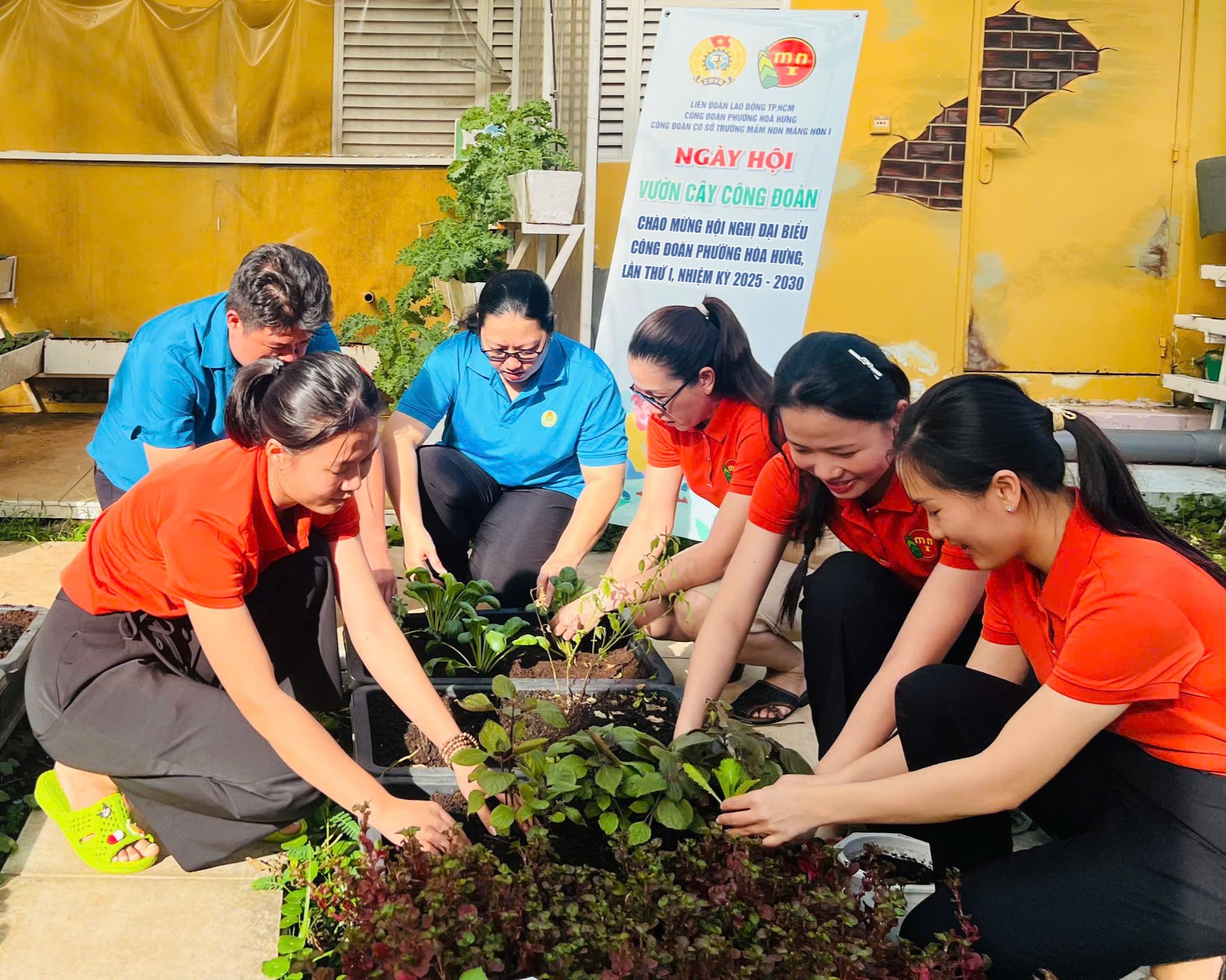 Ra mắt loạt công trình Vườn cây Công đoàn, Thành phố muôn sắc hoa 5 Ra mắt loạt công trình Vườn cây Công đoàn, Thành phố muôn sắc hoa - Ảnh 5.